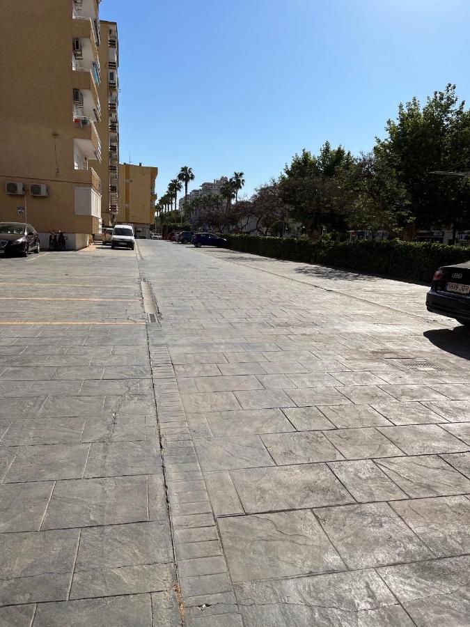 Piso Con Piscina Primera Linea De Playa Apartment Torre Del Mar Exterior photo